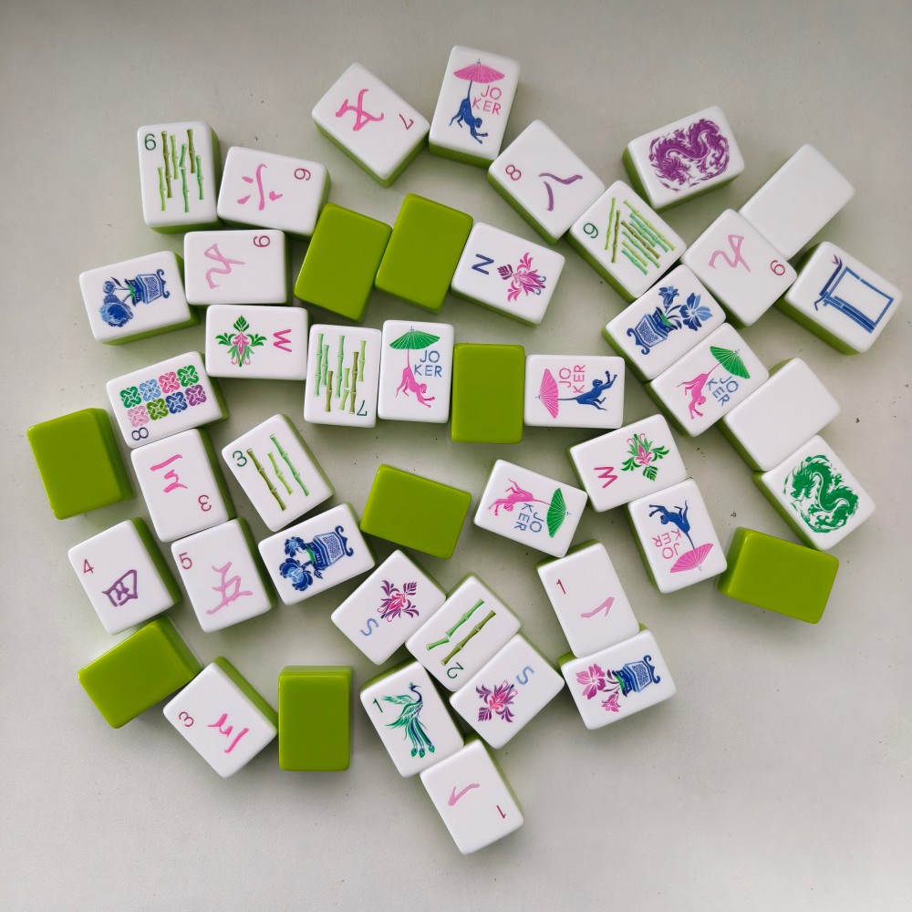 Juego de Mahjong Americano de  - Board Game Mahjong reseña y precio