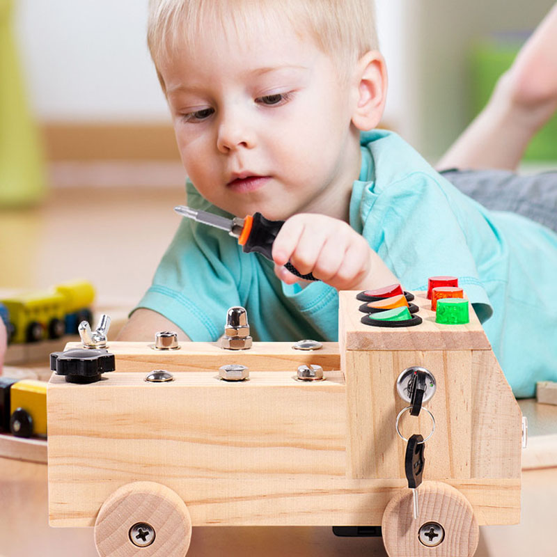 Tablero ocupado Montessori de  - Board Game Organization reseña y precio