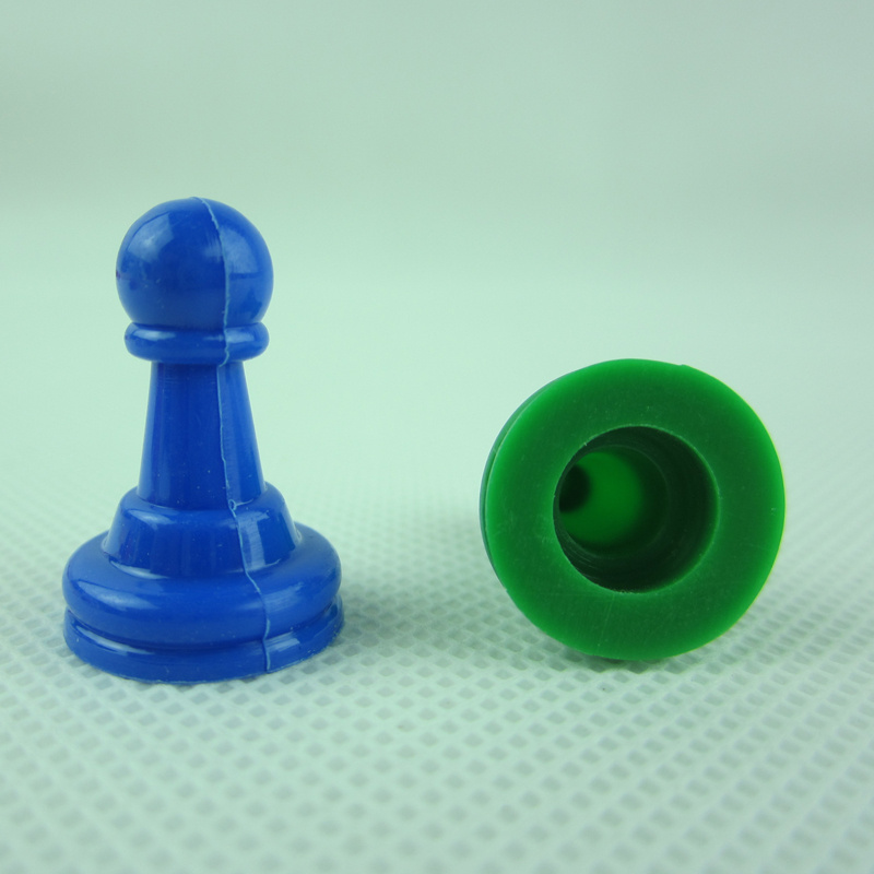 Piezas de ajedrez de plástico  - Board Game Monopoli reseña y precio